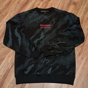 Black camo sweater